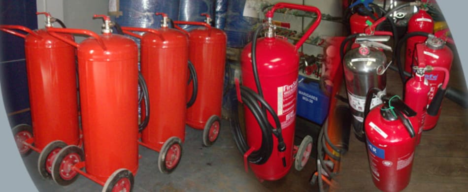 Wheeled and portable fire extinguishers